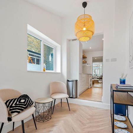 Pass The Keys 3 Bed Scandi Heaven Minutes From The Beach Whitstable Exterior foto