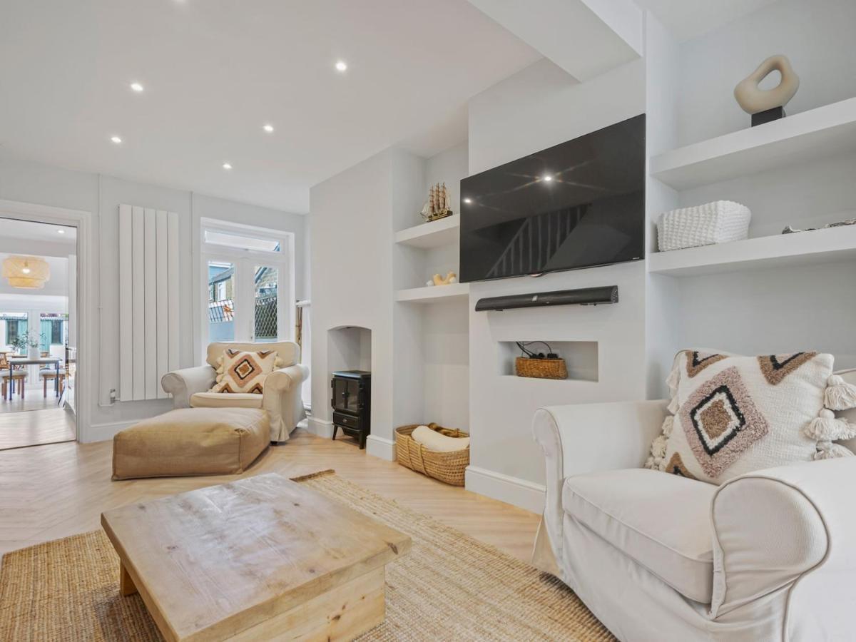 Pass The Keys 3 Bed Scandi Heaven Minutes From The Beach Whitstable Exterior foto